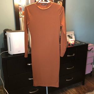 Never been worn midi dress